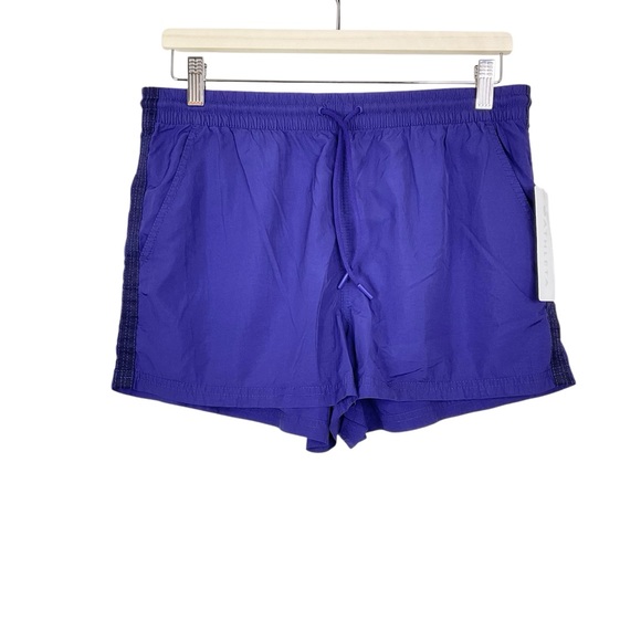 Athleta Pants - Athleta Expedition Shorts Cosmic Blue Size 6